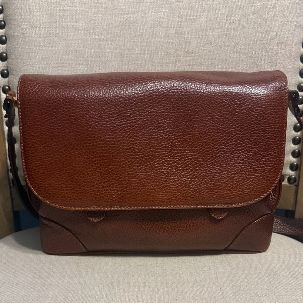 Lord & Taylor Vintage Rich Brown Leather Messenger Bag